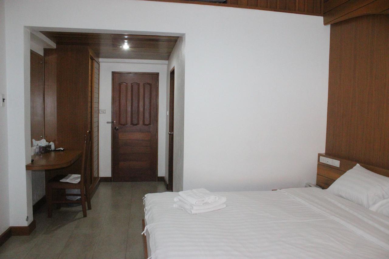 Tree Home Plus Nakhon Si Thammarat Exterior foto