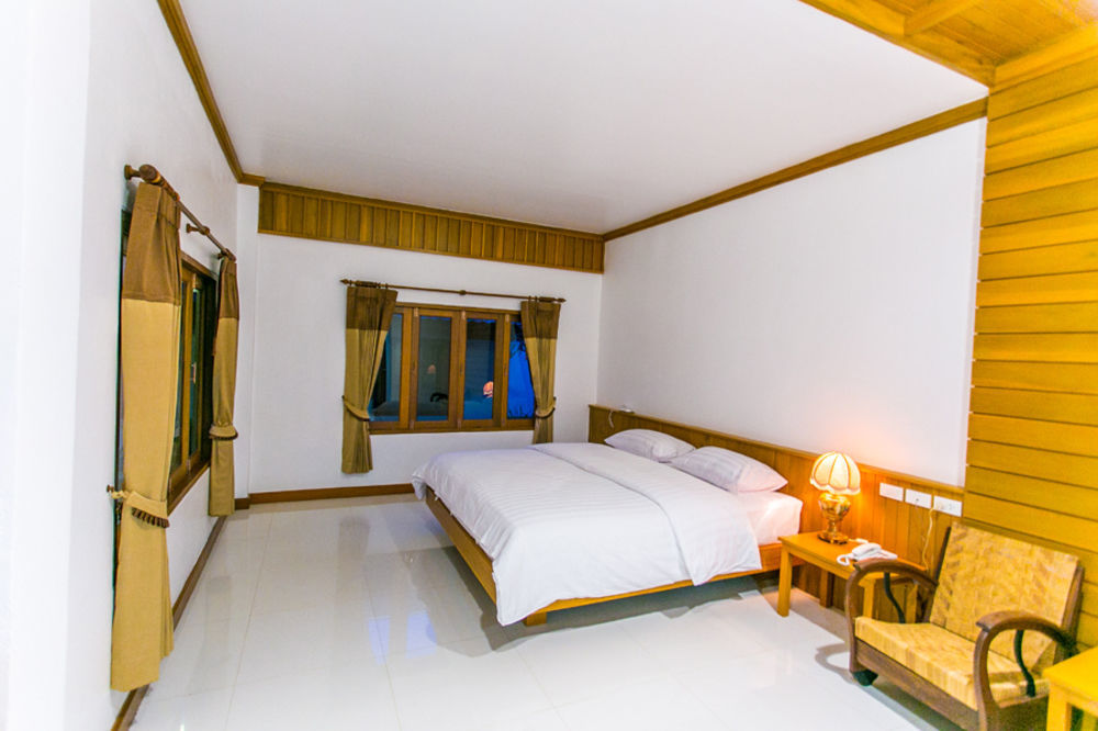 Tree Home Plus Nakhon Si Thammarat Exterior foto
